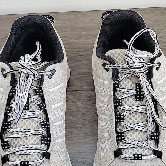 Columbia Women's Hatana Breathe Multi-Sport Shoe Hiking Running 9.5 - Picture 7 of 9